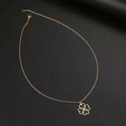 Collier trèfle 4 cœurs