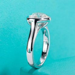 bague argent avec cœur diamant