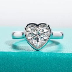 bague argent cœur diamant