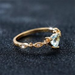 bague avec cœur bleu