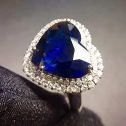 bague cœur avec saphir
