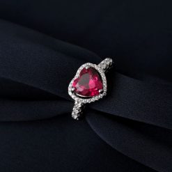 bague cœur rubis de luxe