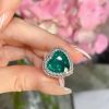 bague cœur vert brillant