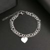 bracelet avec cœur en acier inoxydable
