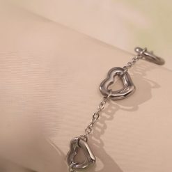 Bracelet avec 5 cœurs argent