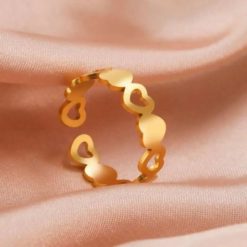 bague avec cœur minimaliste
