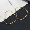 boucles d’oreilles anneau avec cœur