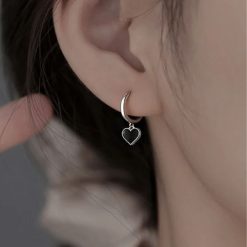 boucles d’oreilles cœur argent pierre noire