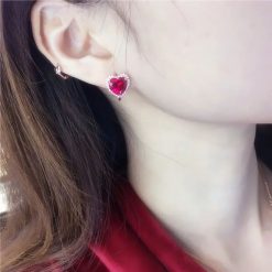 boucles d’oreilles cœur cristal rouge