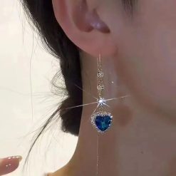 boucles d'oreilles pendantes cœur saphir
