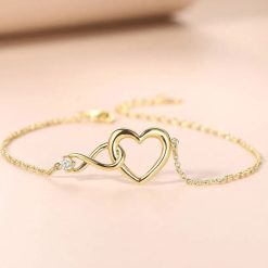 bracelet avec cœur infini