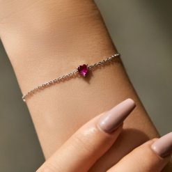bracelet avec cœur rose