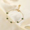 bracelet avec cœur vert