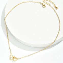 collier avec 2 cœurs entrelacés