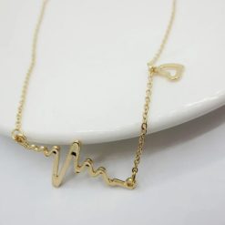 collier avec battement de cœur
