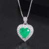 collier avec cœur émeraude
