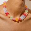 collier avec cœur multicolore