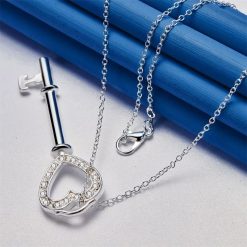 collier clé cœur