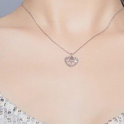 collier cœur avec arbre de vie
