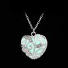 collier en forme de cœur lumineux