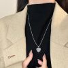 collier long avec cœur
