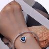 pendentif avec cœur bleu