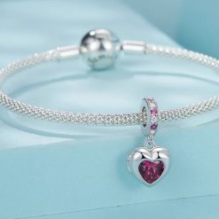 pendentif avec cœur rubis