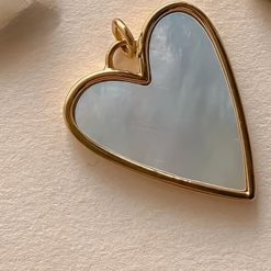 pendentif cœur en nacre