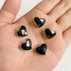 pendentif cœur en noir
