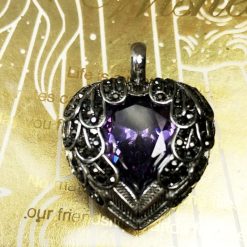 pendentif cœur violet