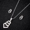 pendentif et 3 cœurs