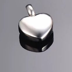 pendentif petit cœur argenté